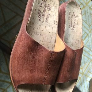 New without Box or tags Kork-Ease Tutsi Leather Slide Sandal